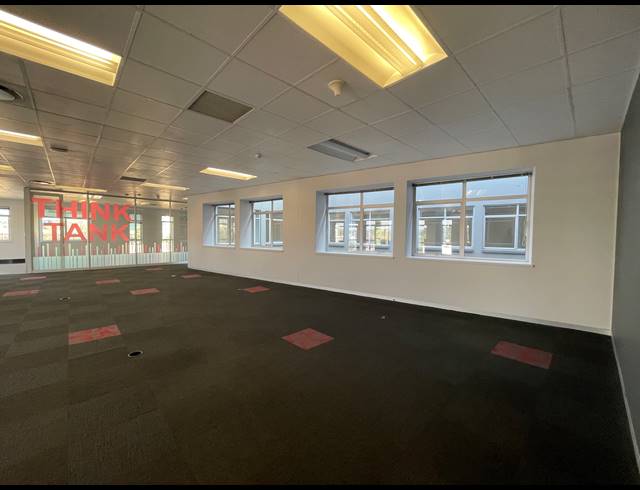 421M² OFFICE TO LET IN SANDTON CENTRAL